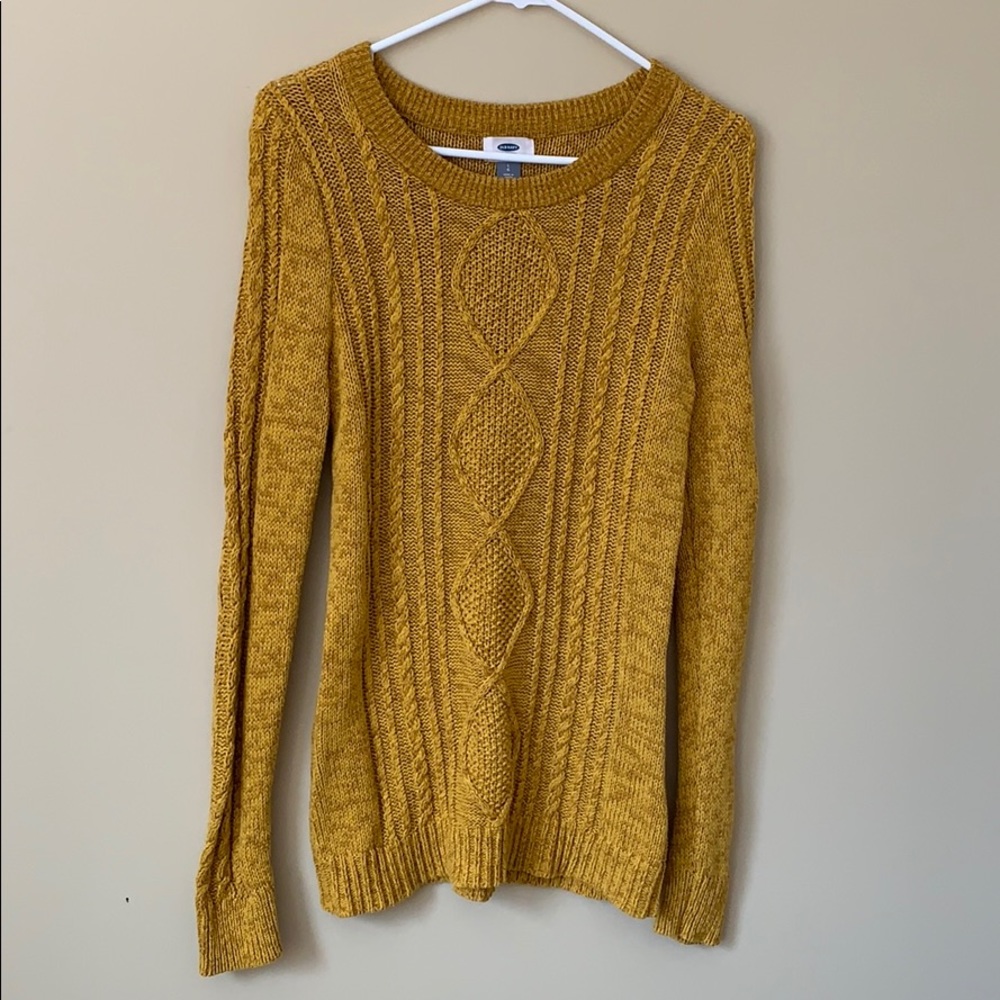 Old Navy yellow sweater
